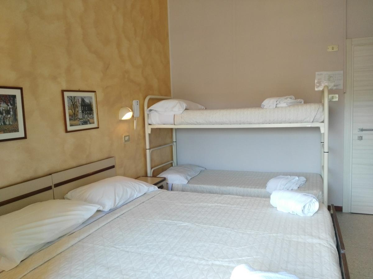 Hotel Marittimo Rimini Eksteriør bilde