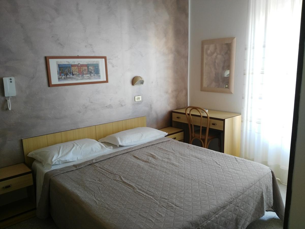 Hotel Marittimo Rimini Eksteriør bilde